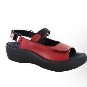 Wolky Womens Jewel Red Leather Sandals 38 Normcore Gorpcore Comfort Travel Ready